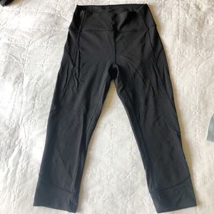 Lululemon Cropped Leggings